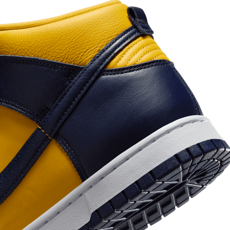 Nike Dunk High Michigan (2025) Angle 6