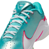 Nike LeBron 22 X-Mas Angle 4