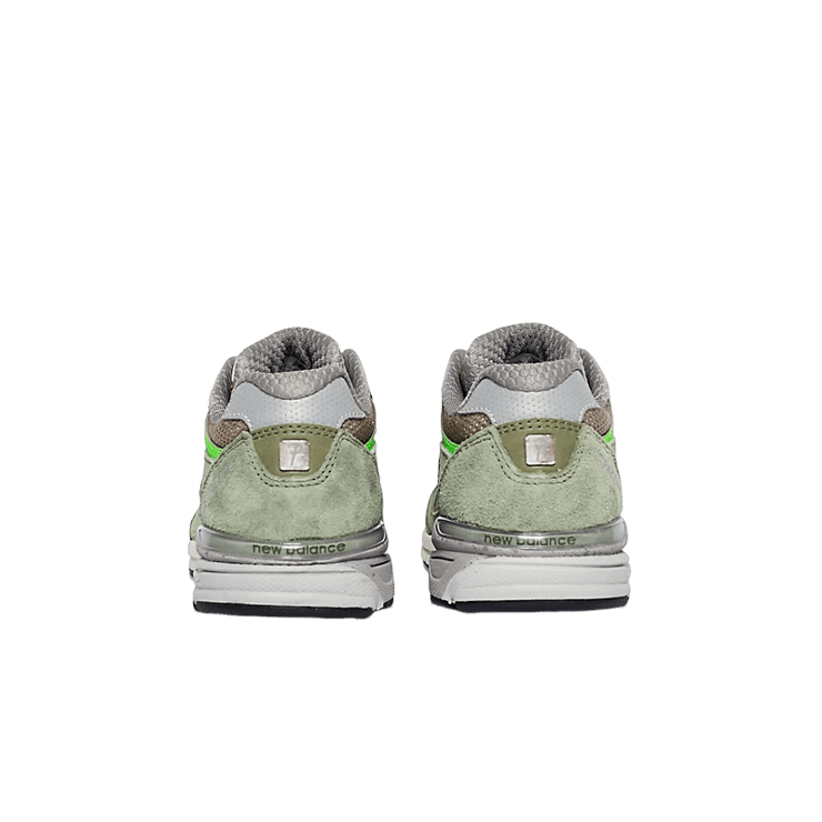 New Balance 990v3 Patta Keep Your Family Close (PS) Angle 4