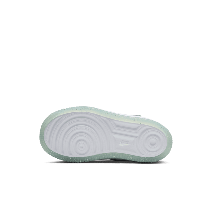 Nike Force 1 Low EasyOn Angle 0