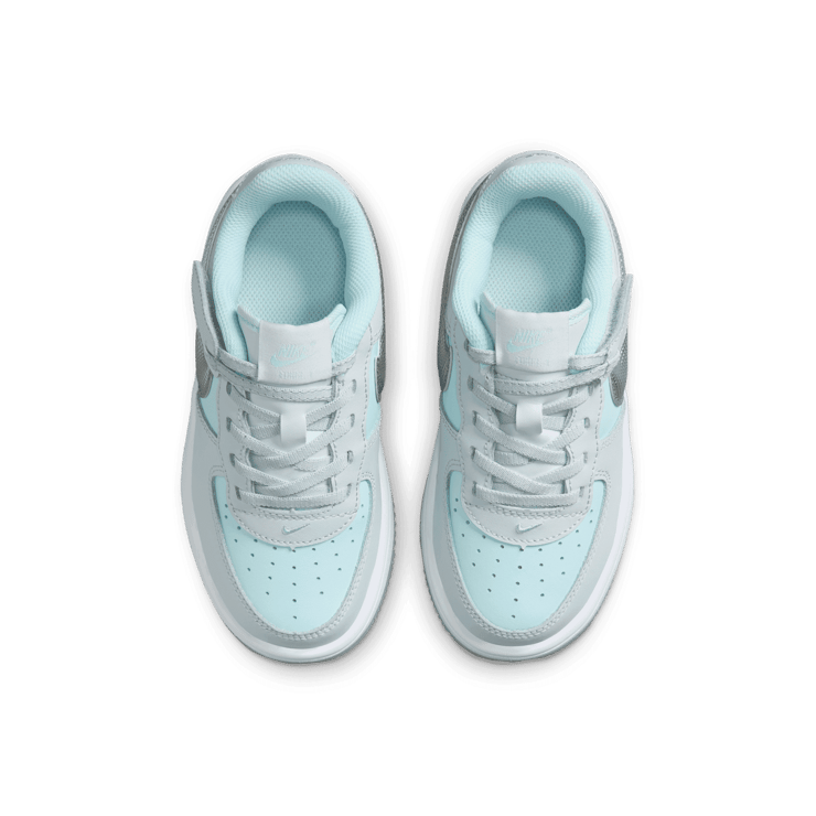 Nike Force 1 Low EasyOn Angle 1