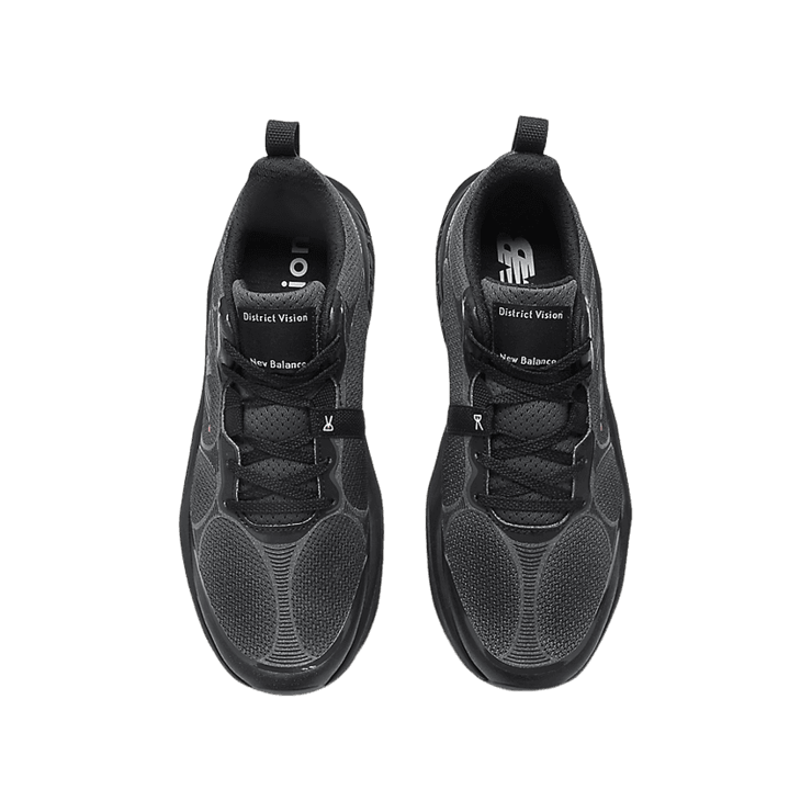 New Balance Hierro v8 Trail District Vision Black Angle 1