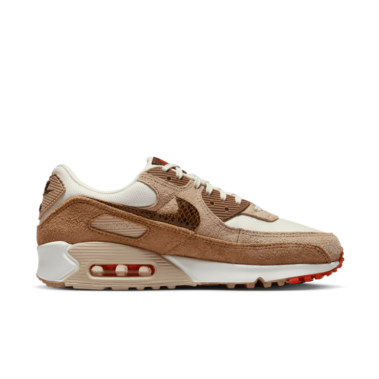 Nike Air Max 90 Maxed Out (W) Angle 1