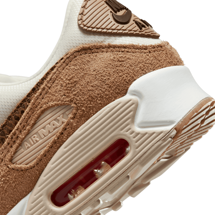 Nike Air Max 90 Maxed Out (W) Angle 6