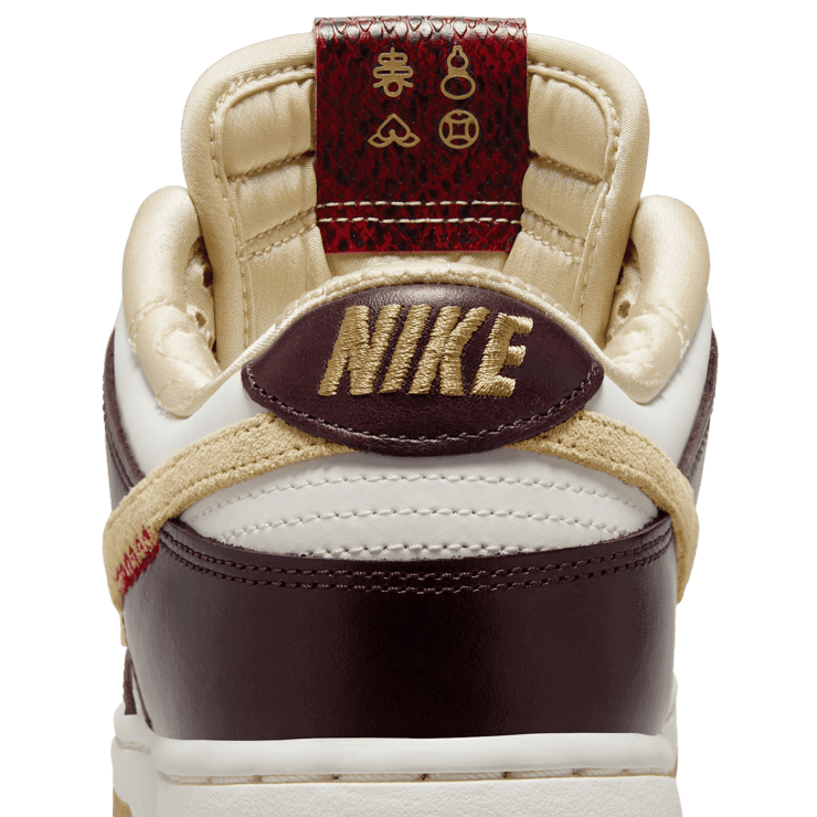 Nike Dunk Low LX Year of the Snake (W) Angle 6