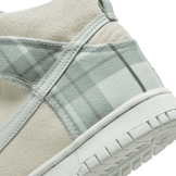 Nike Dunk High SE Tartan Plaid Summit White (GS) Angle 5