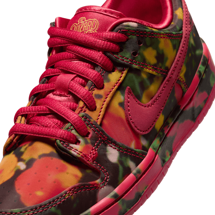 Nike SB Dunk Low The Wizard of Oz (PS) Angle 4