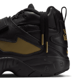 Nike Air Diamond Turf Premium Signing Day Angle 6