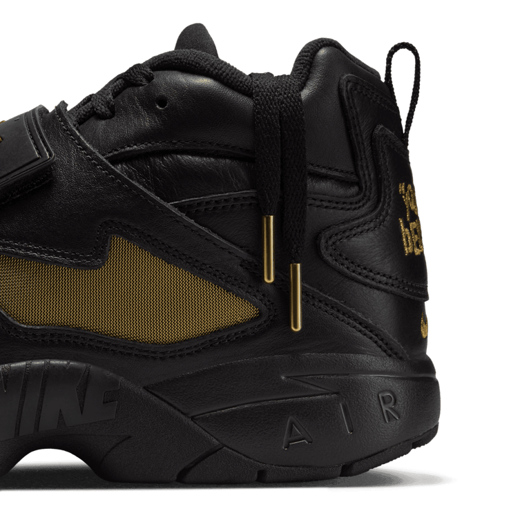 Nike Air Diamond Turf Premium Signing Day Angle 6