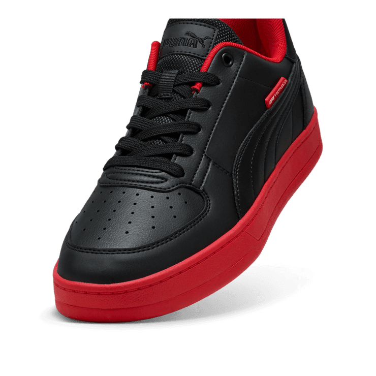 PUMA F1® Caven 2.0 Sneakers in Black Angle 2