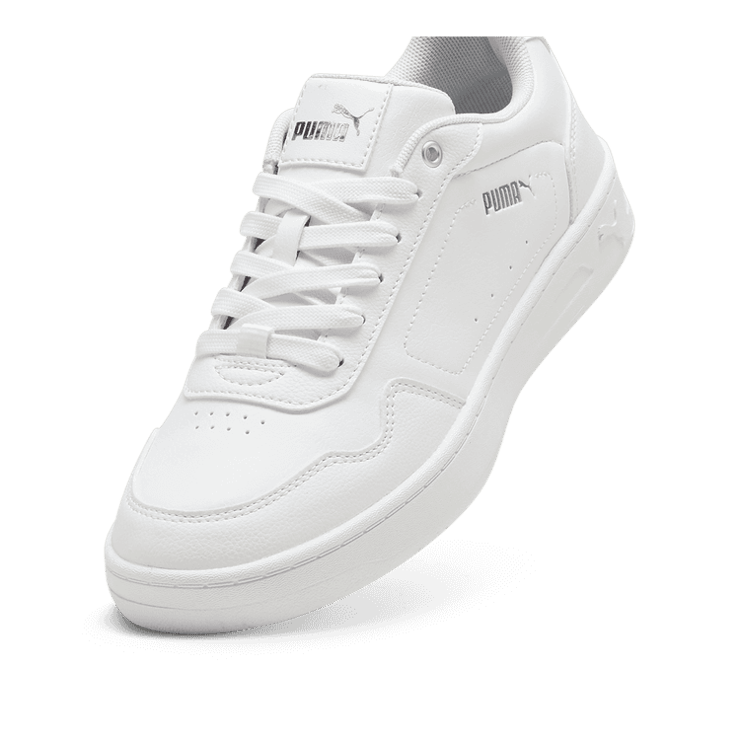 PUMA Court Classy Sneakers in White Angle 2