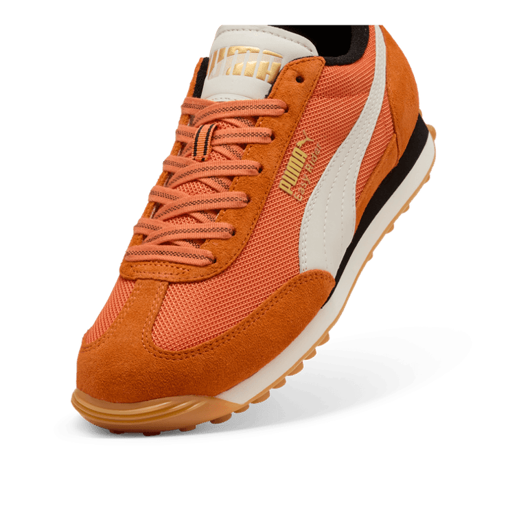 PUMA Easy Rider Footie Sneakers in Orange Angle 2