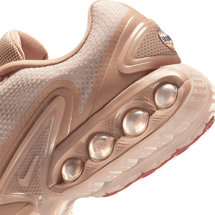 Nike Sneakers Nike Air Max 720 Peach Nike Air Max DN Isamaya