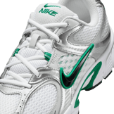 Nike V5 RNR White Malachite Angle 4