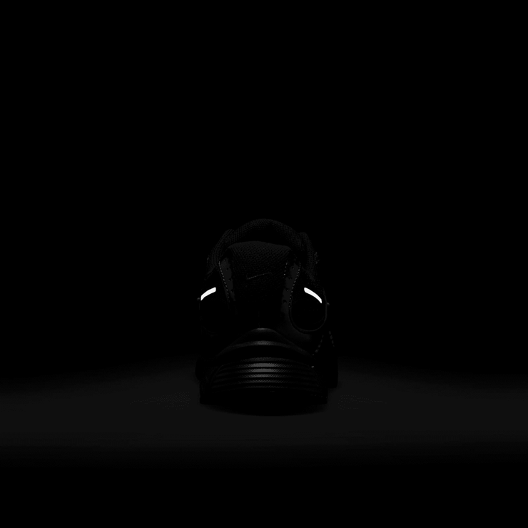 Nike V5 RNR Black Anthracite Angle 7