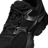 Nike V5 RNR Black Anthracite Angle 4