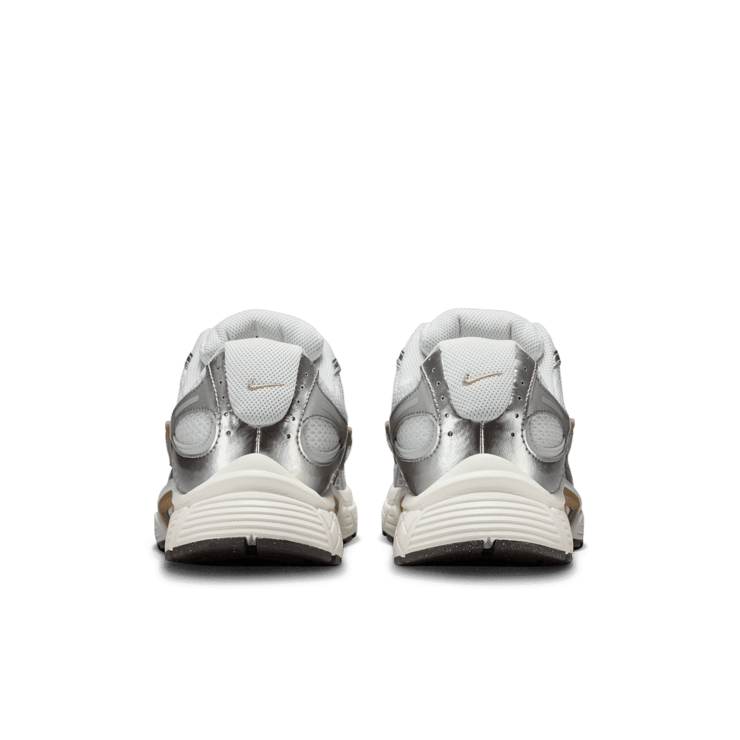 Nike V5 RNR Parachute Beige Metallic Pewter Angle 3