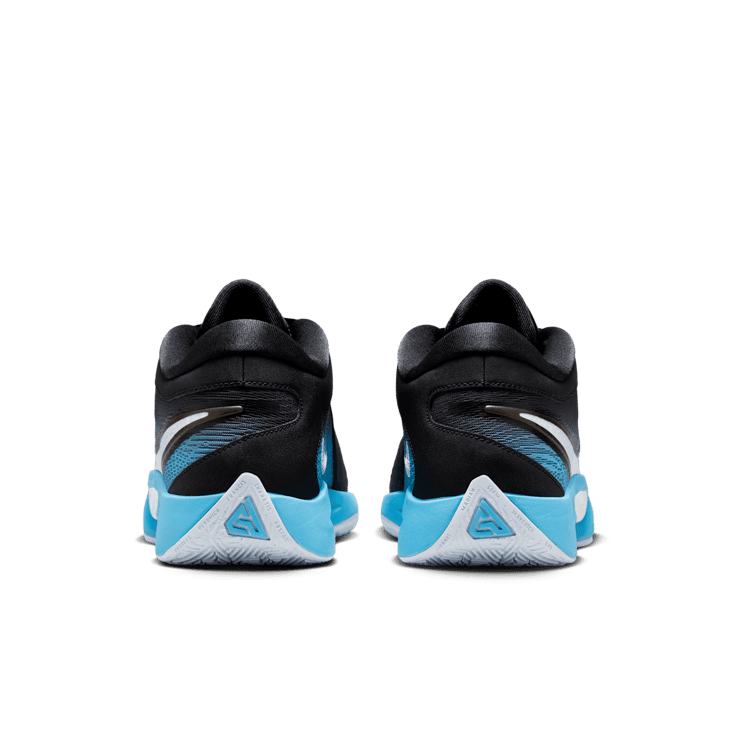 Nike Giannis Freak 6 X-Mas Angle 3