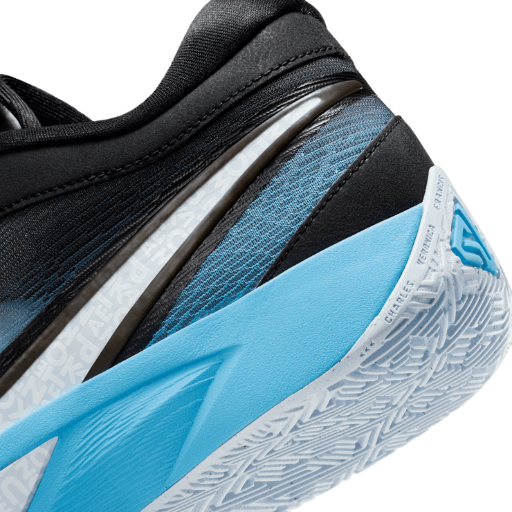 Nike Giannis Freak 6 X-Mas Angle 5