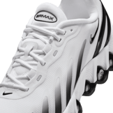 Nike Air Max DN8 White Black Angle 4