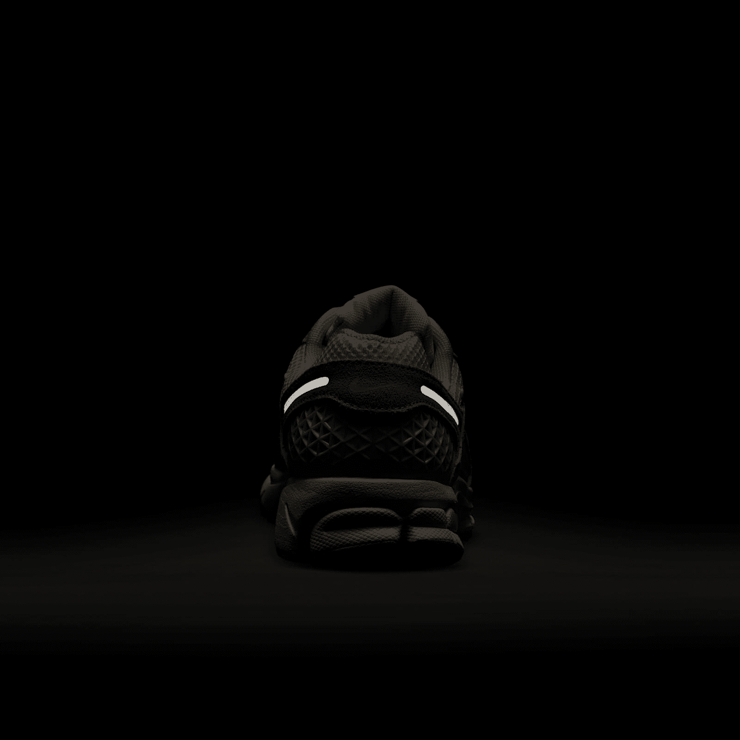 Nike Zoom Vomero 5 Beach (W) Angle 7