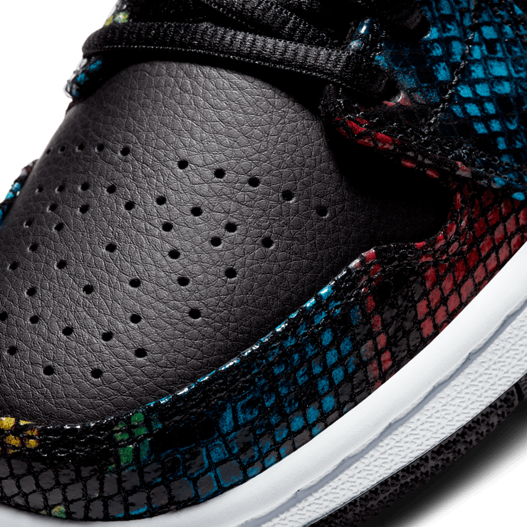 Jordan 1 Low Multicolor Snakeskin (2020) (W) Angle 4