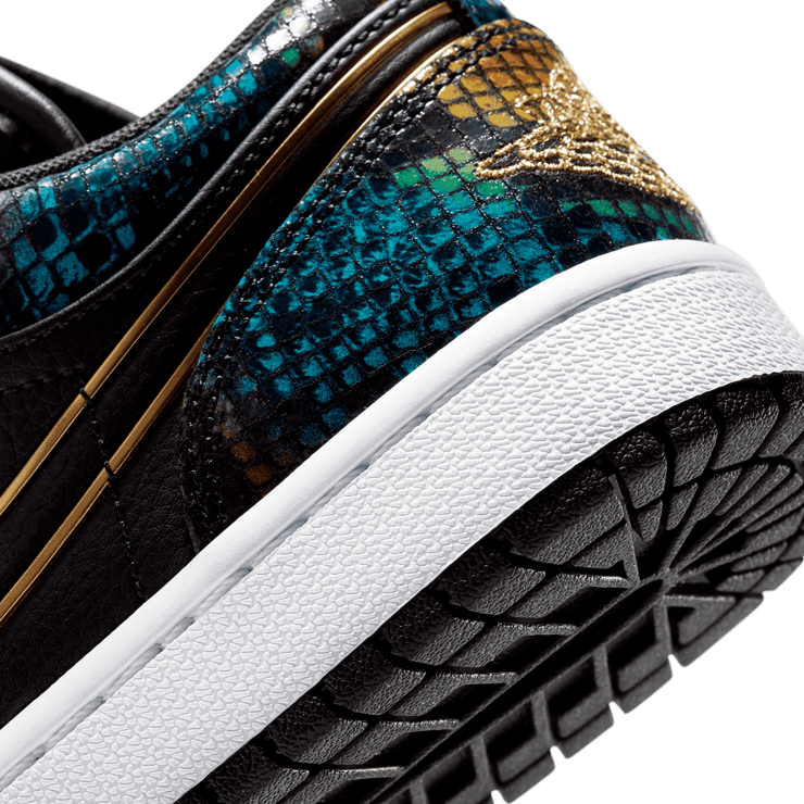 Jordan 1 Low Multicolor Snakeskin (2020) (W) Angle 5