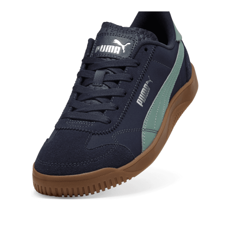 PUMA Club 5v5 Lux OG Sneakers in Dark Blue Angle 2