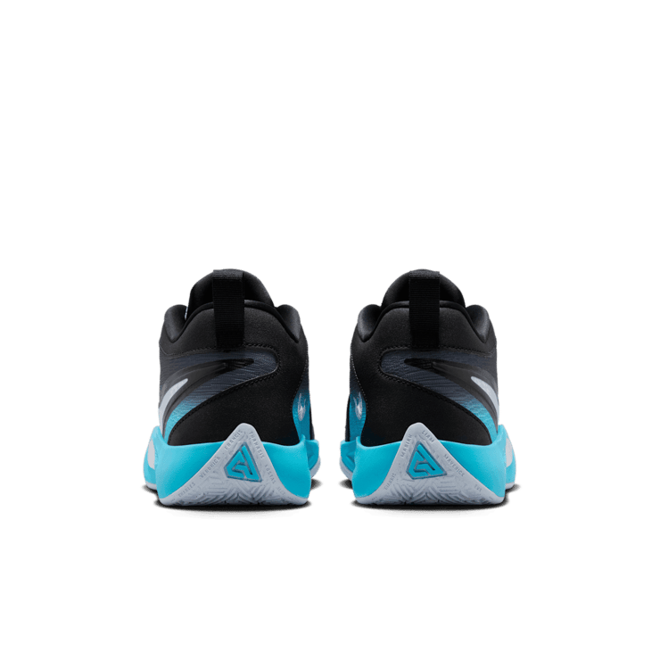 Nike Giannis Freak 6 X-Mas (GS) Angle 3