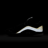 Nike LeBron 22 Mogul Angle 9
