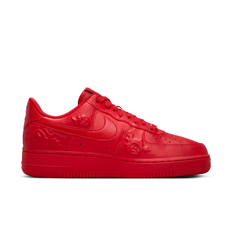 Nike Air Force 1 Low Red Rose Angle 3