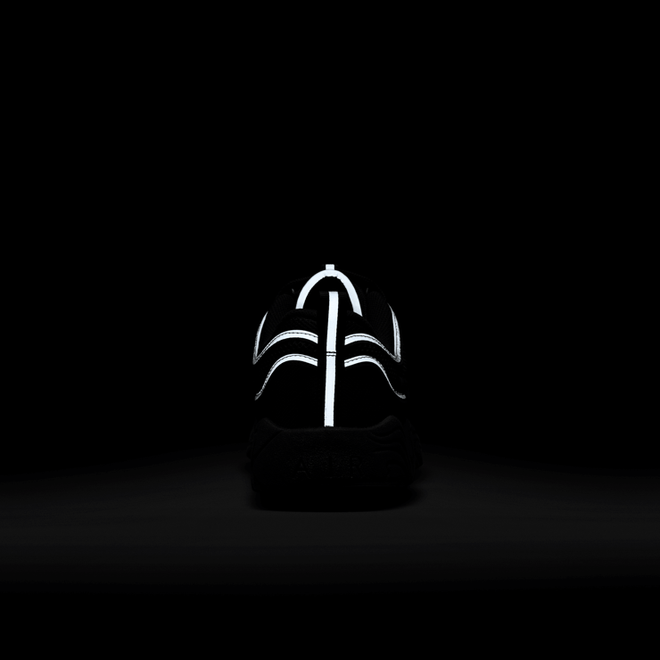 Nike Air Zoom Spiridon Black Metallic Silver Angle 6