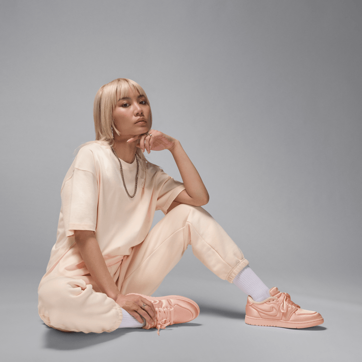 Air Jordan 1 MM Low Satin Guava Ice (W) Angle 5