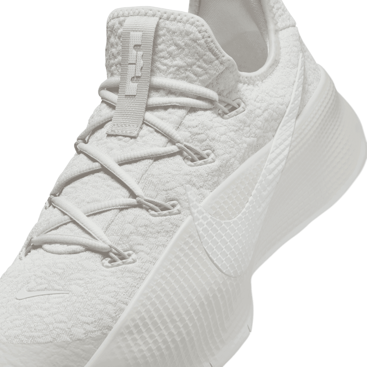 Nike LeBron TR 1 Phantom Angle 4