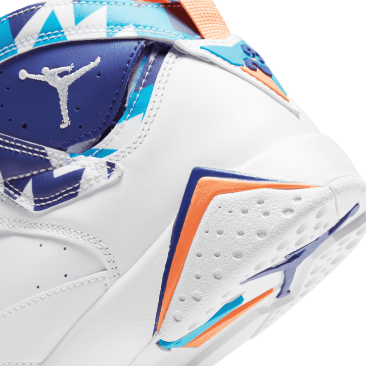 Jordan 7 Retro Chlorine Blue (GS) Angle 5