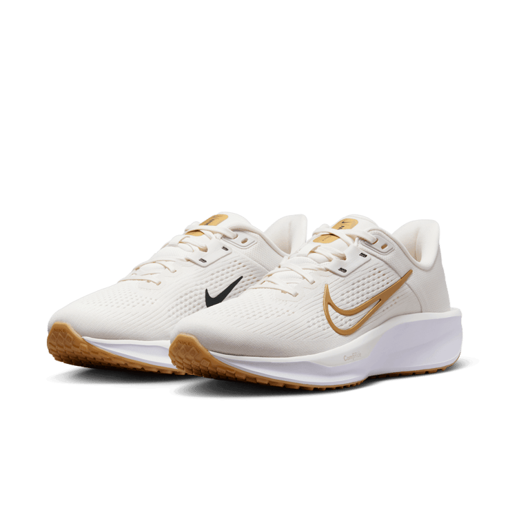 Nike Quest 6 'Phantom Metallic Gold' (W) Angle 2