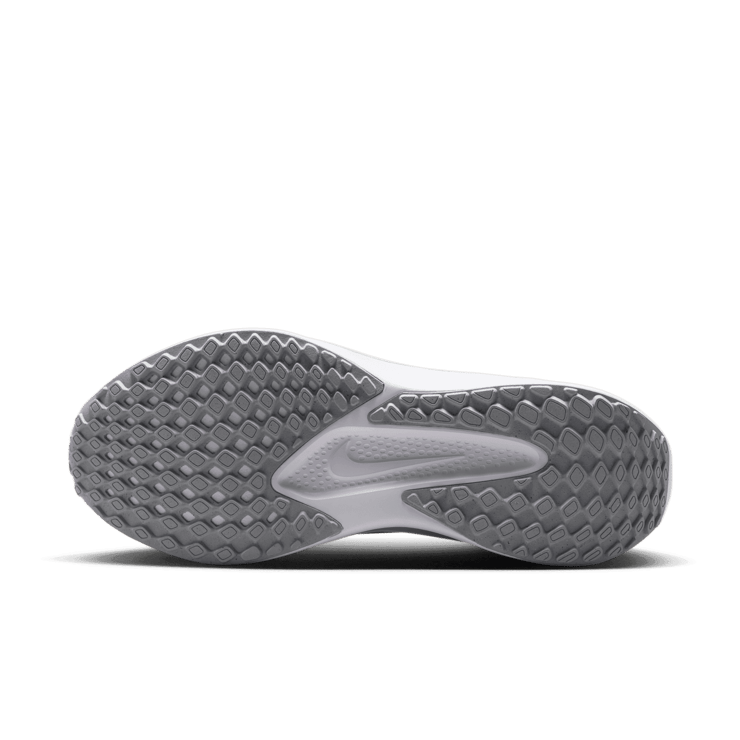 Nike Quest 6 Road Angle 0