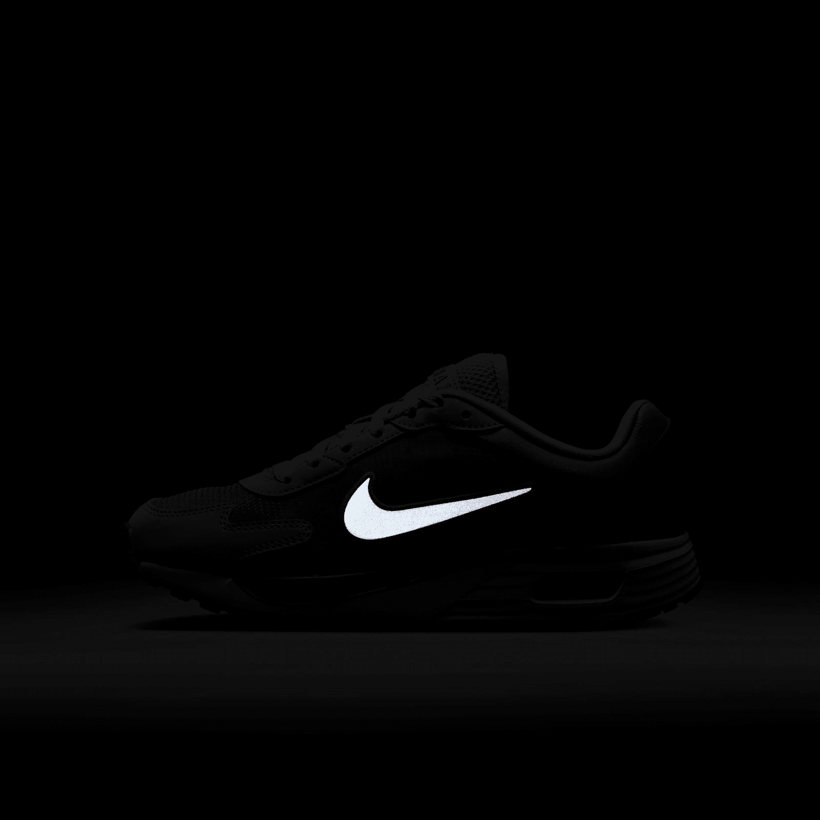 Nike Air Max Solo - FV6367-007 Release Date, Raffles & Where To Buy