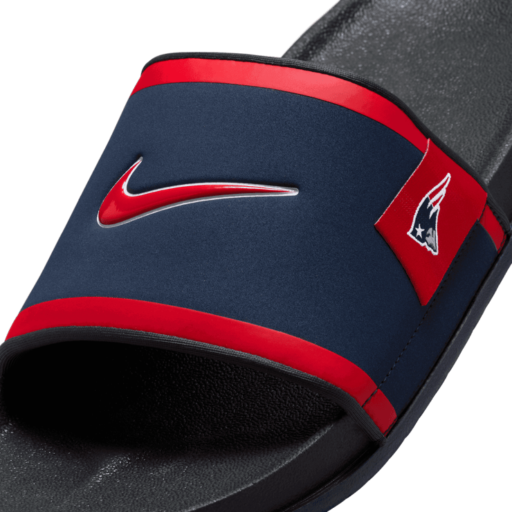 Nike Offcourt (New England Patriots) Offcourt Slides Angle 3