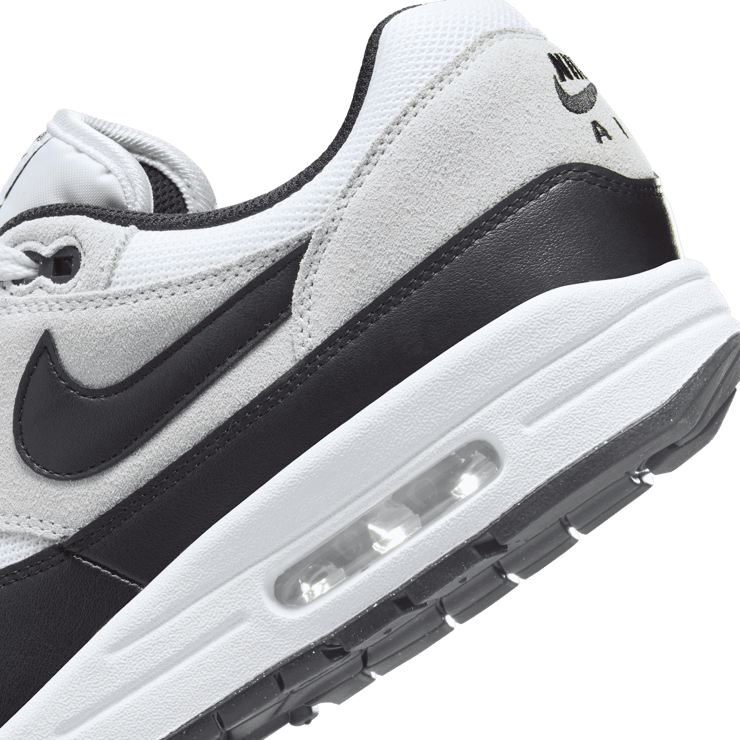 Nike Air Max 1 Essential Angle 5