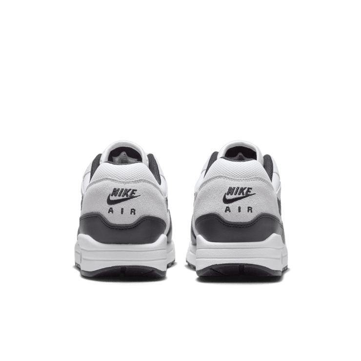 Nike Air Max 1 Essential Angle 3