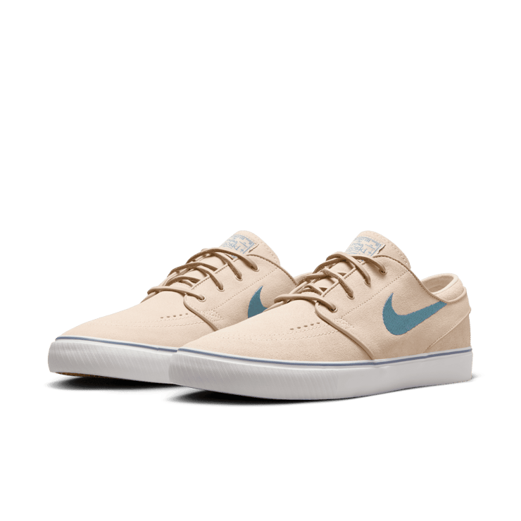 Nike SB Zoom Janoski OG+ Skate Angle 2