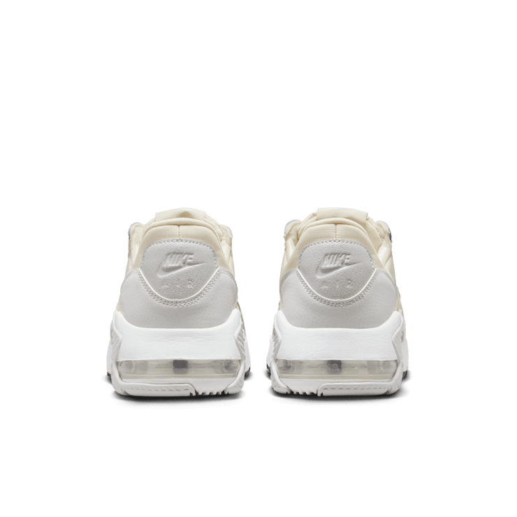 Nike Air Max Excee Angle 3
