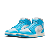 Air Jordan 1 Mid 'Dark Powder Blue' (W) Angle 2