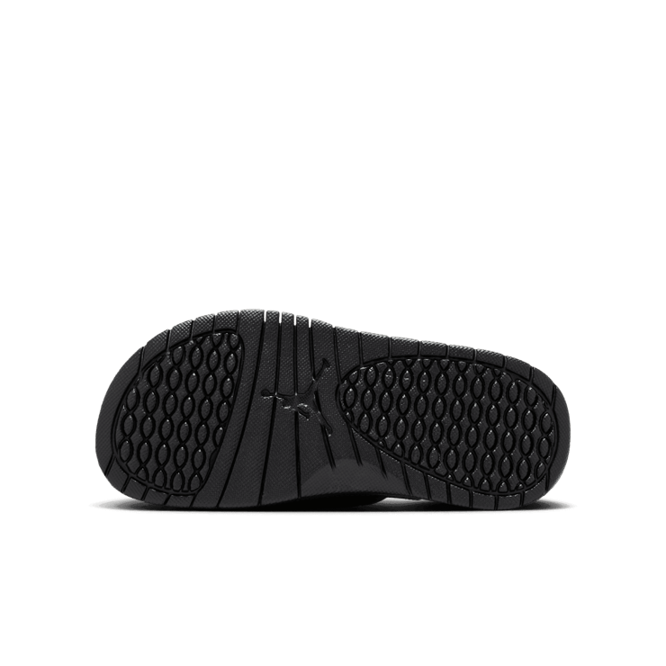 Jordan Hydro 5 Retro Slides in Black | 555511-061 (GS) Angle 1