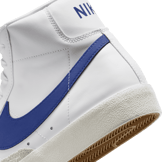 Nike Blazer Mid '77 Vintage Angle 3