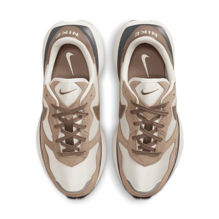 Nike Phoenix Waffle Angle 1