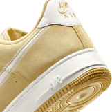 Nike Air Force 1 '07 LV8 Angle 0