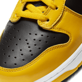 Nike Dunk High Black Varsity Maize Angle 4