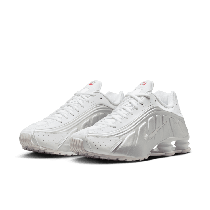 Nike Shox R4 Angle 1